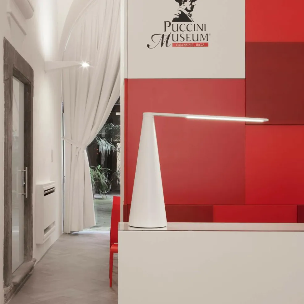 Elica LED Tischleuchte