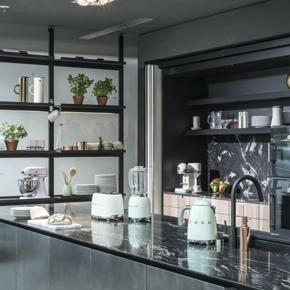 EM77 Isolierkanne 1L