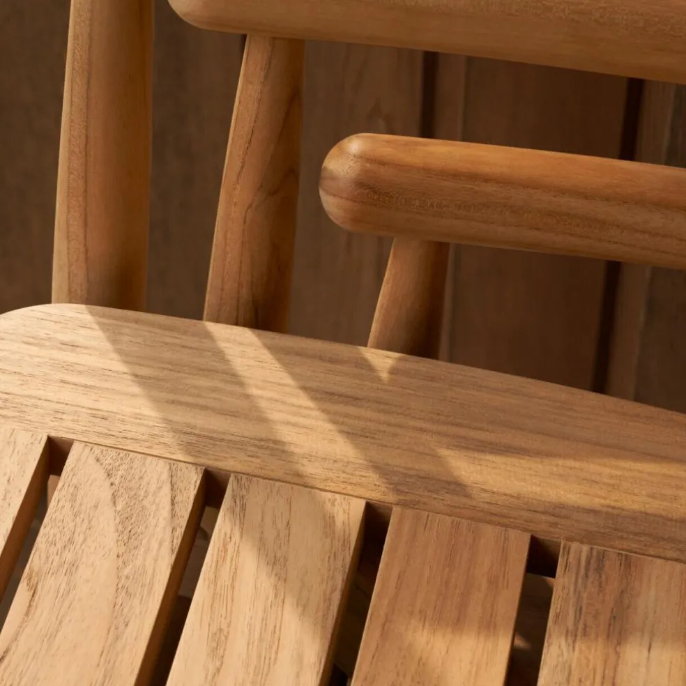 Embrace E008 Gartenarmlehnstuhl