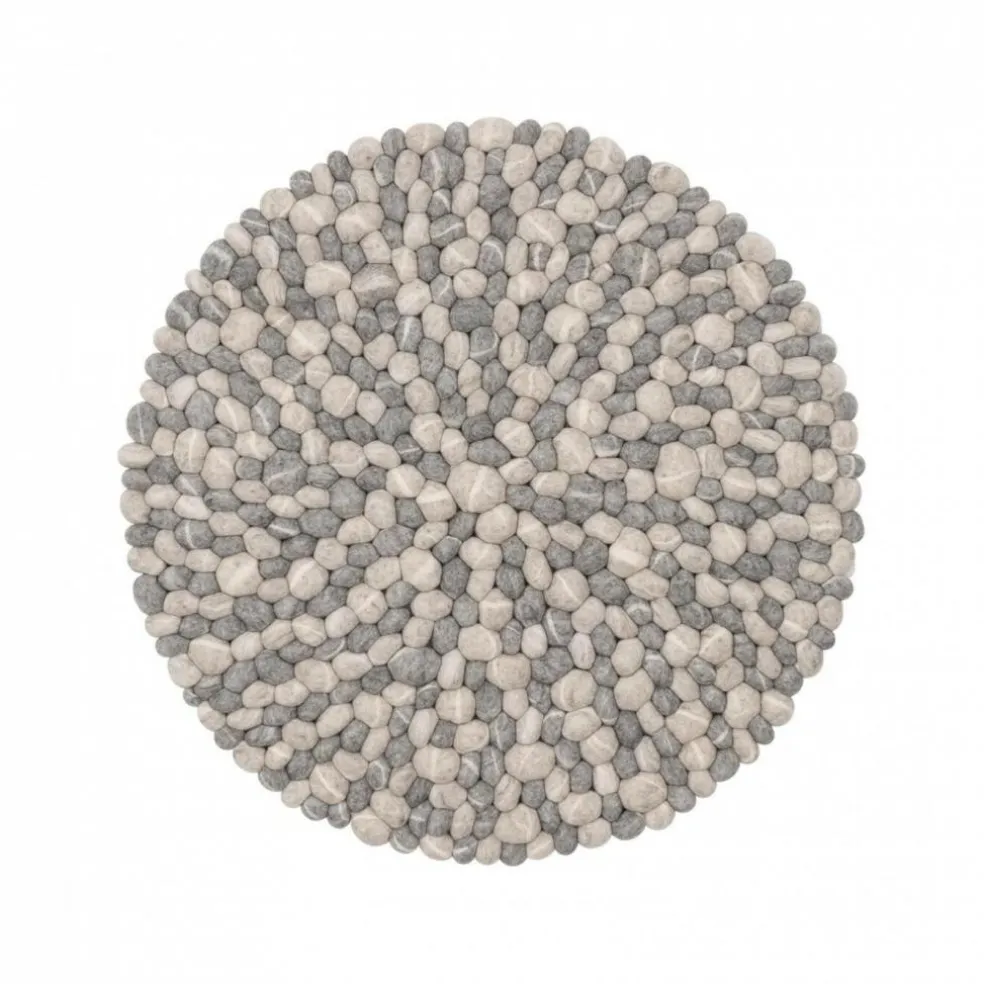 Ernie Filzkugelteppich