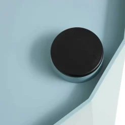 Facet Container hoch mit Füßen und Rollen