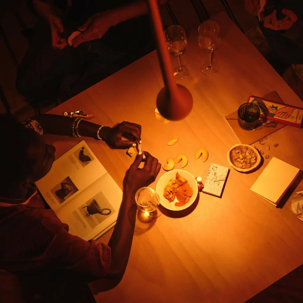 Falling Sun LED Pendelleuchte mit App-Steuerung