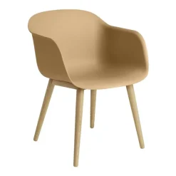 Fiber Chair Armlehnstuhl mit Holzgestell Recycelt