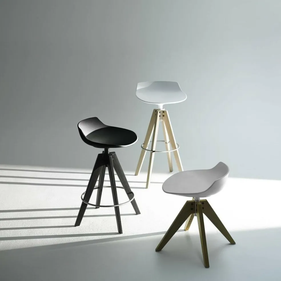 Flow Hocker Gestell Eiche 44cm