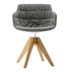 Flow Slim Armlehnstuhl Gestell Eiche VN gepolstert