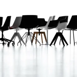 Flow Slim Armlehnstuhl Vierfußgestell VN Stahl