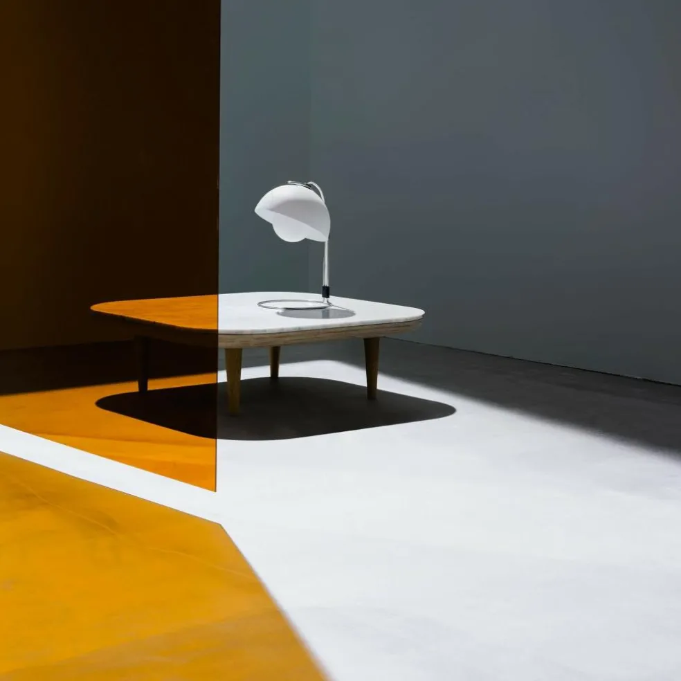 Flowerpot VP4 Tischleuchte