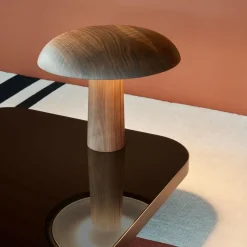 Forma LED Tischleuchte