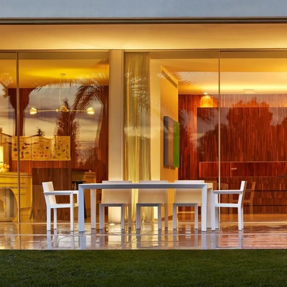 Frame Gartenarmlehnstuhl