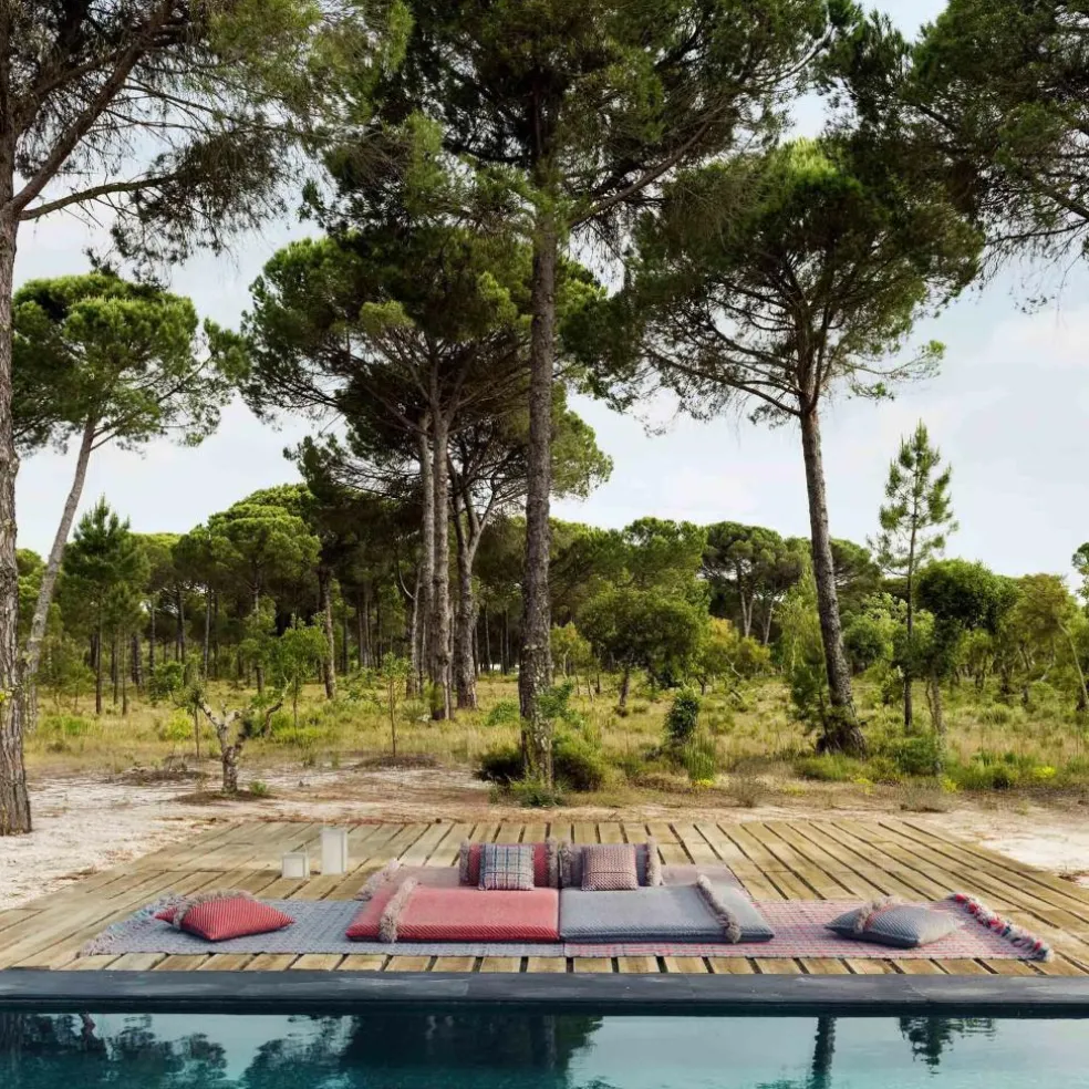 Garden Layers Big Kissen