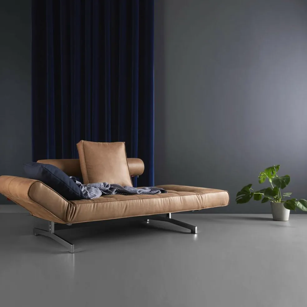 Ghia Schlafsofa Stoff-/Ledermischung Beine Stahl verchromt