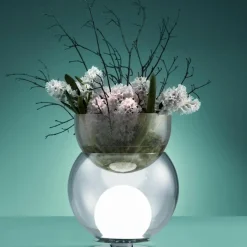 Giova Tischleuchte mit Blumenvase