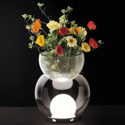 Giova Tischleuchte mit Blumenvase