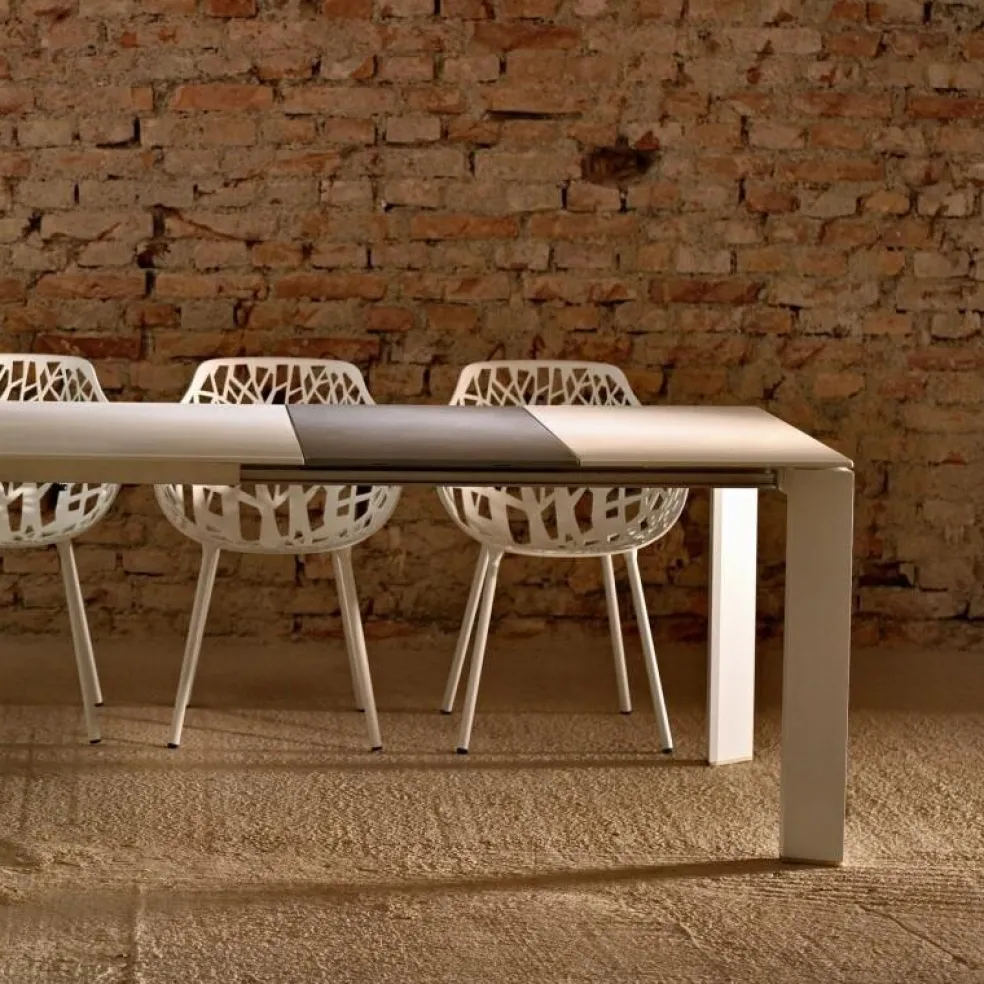 Grande Arche ausziehbarer Gartentisch