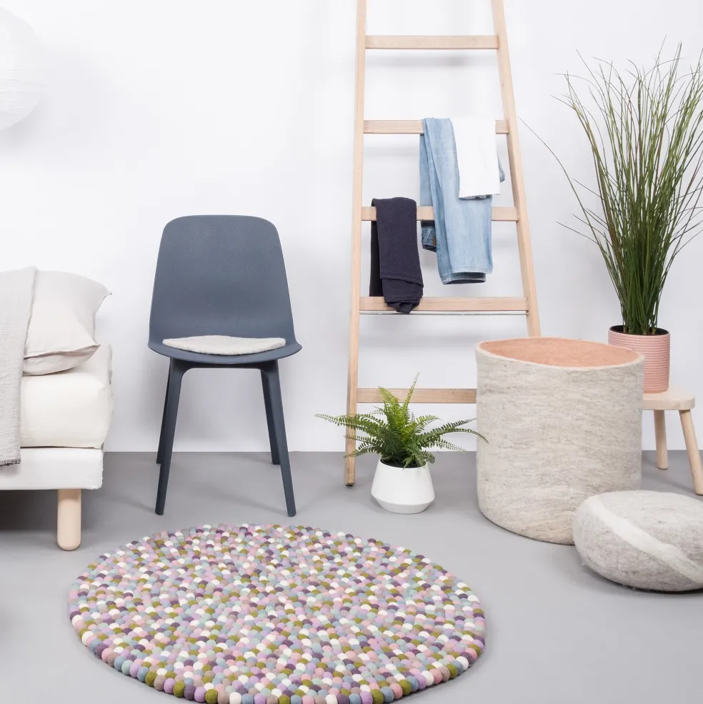 Greta Filzkugelteppich
