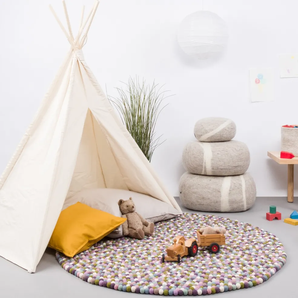 Greta Filzkugelteppich