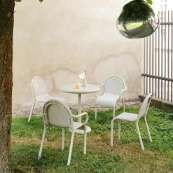 Groove Round Gartentisch Ø 69,7cm