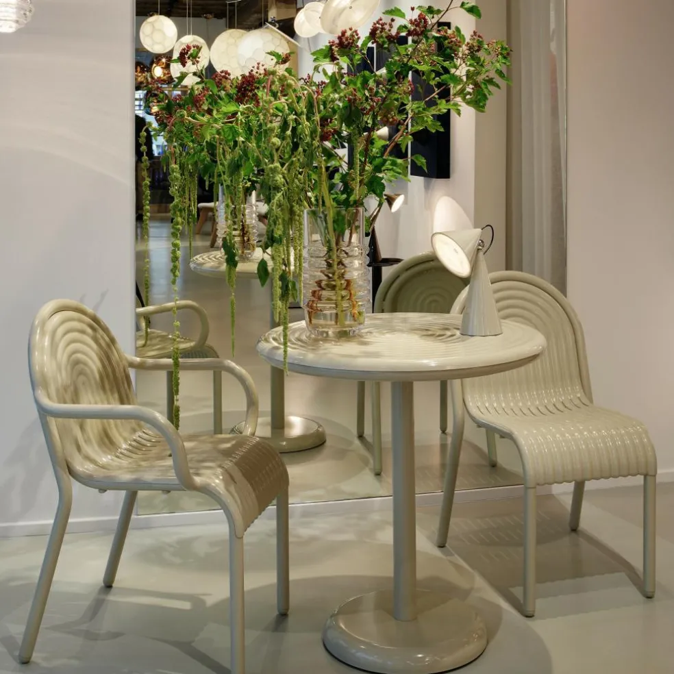 Groove Round Gartentisch Ø 69,7cm