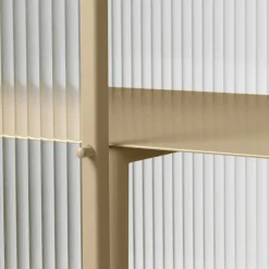 Haze Sideboard geriffeltes Glas