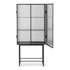 Haze Vitrine geriffeltes Glas