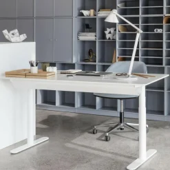 HiLow 2 Schreibtisch höhenverstellbar 80x160cm