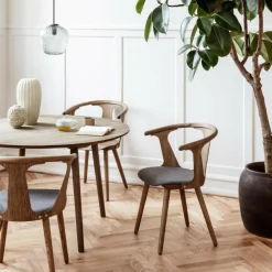 In Between SK1 Stuhl