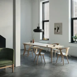 In Between SK2 Stuhl gepolstert Gestell Eiche