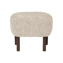 Ingeborg Fußhocker Schaffell