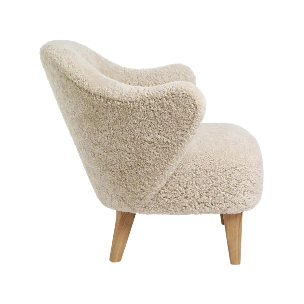 Ingeborg Lounge Chair Schaffell