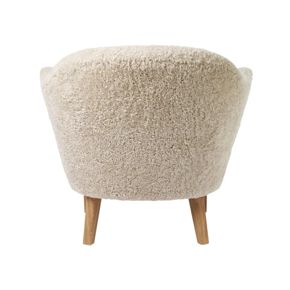 Ingeborg Lounge Chair Schaffell