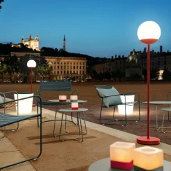 Inouï LED Leuchthocker mit Akku