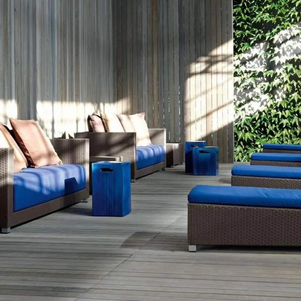 Inout Beistelltisch / Hocker