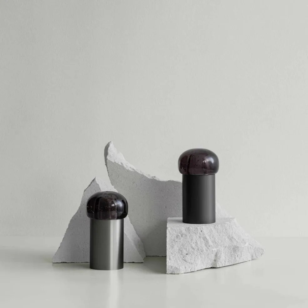 Iris LED Tischleuchte mit Akku