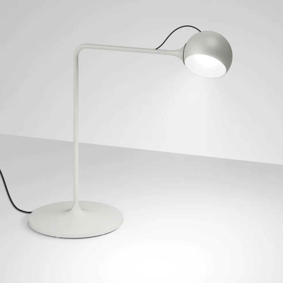 IXA LED Schreibtischleuchte