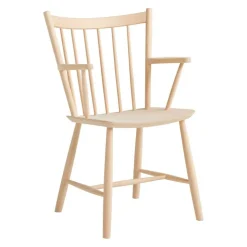 J42 Armlehnstuhl Buche