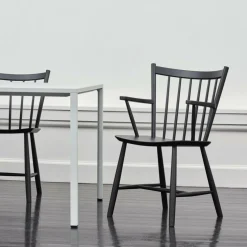 J42 Armlehnstuhl Buche