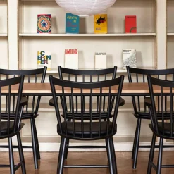 J42 Armlehnstuhl Buche