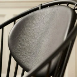 J166 Jørna Sessel Leder