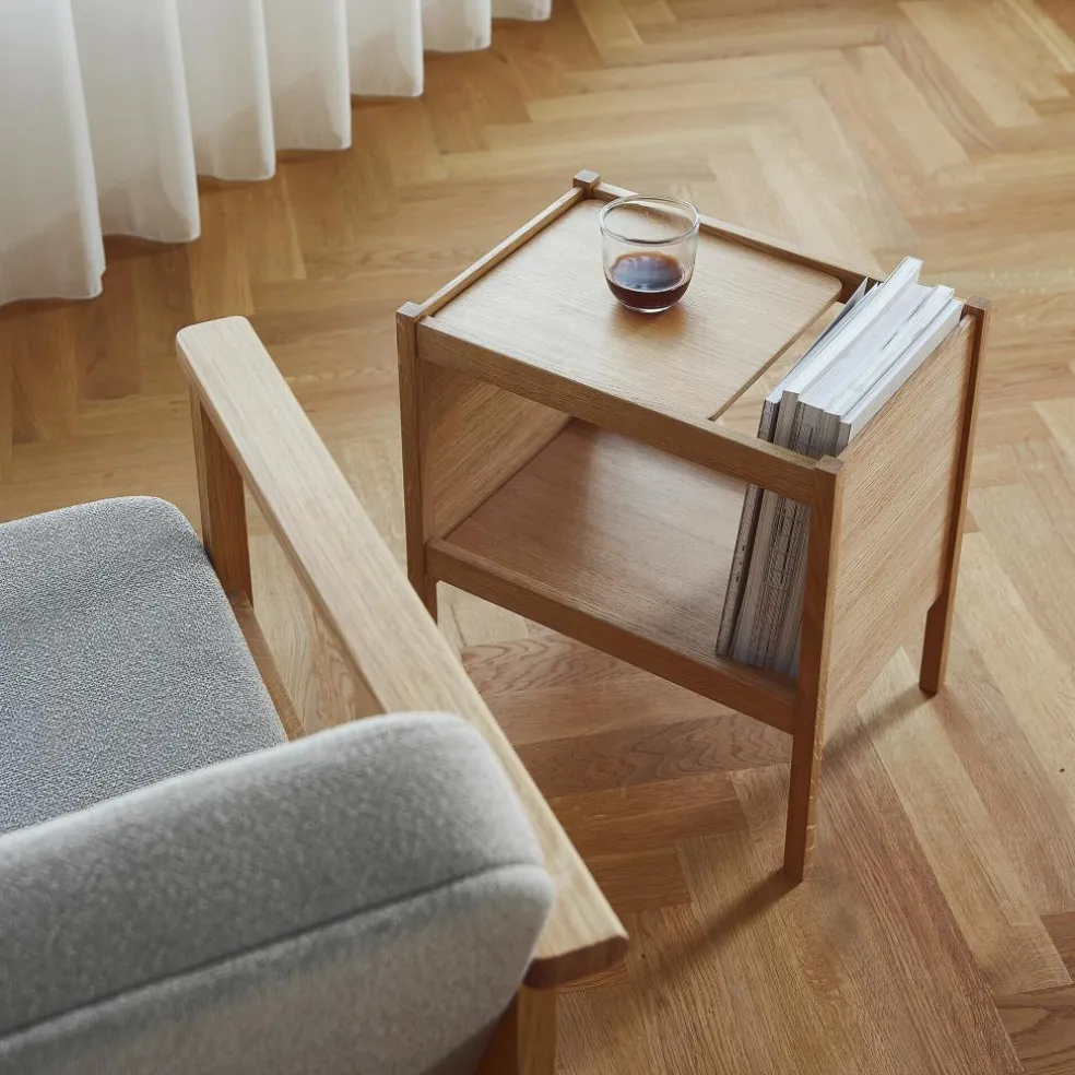 Journal Beistelltisch