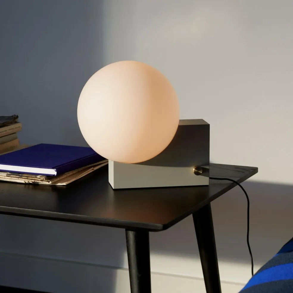 Journey SHY1 LED Tisch-/ Wandleuchte