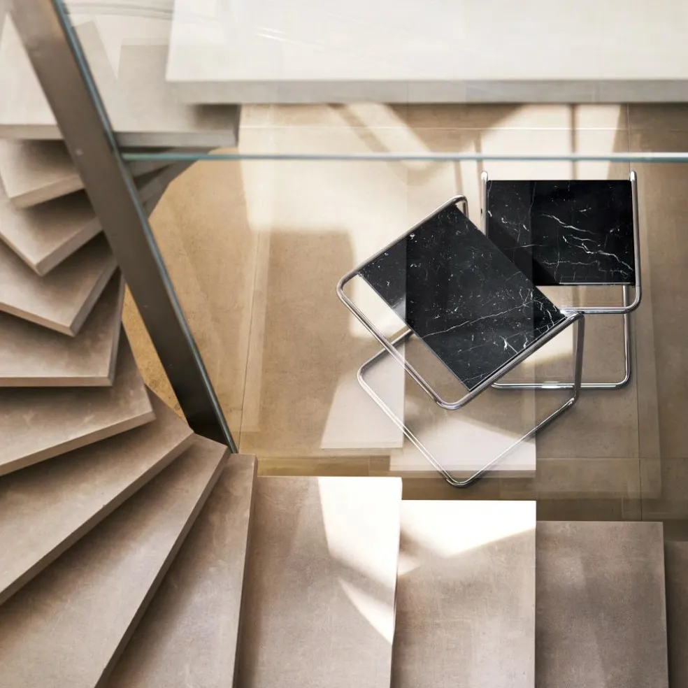 JS. THONET a personal Interpretation by Jil Sander B 97 Serious Beistelltisch 2er Set Marmor