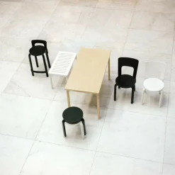 K65 Barstuhl Gestell lackiert