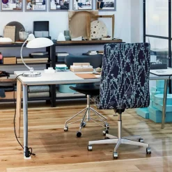 Kaiser Idell™ 6631 Luxus Tischleuchte