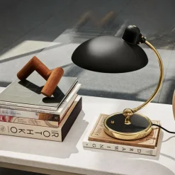 Kaiser Idell™ 6631 Luxus Tischleuchte Messing