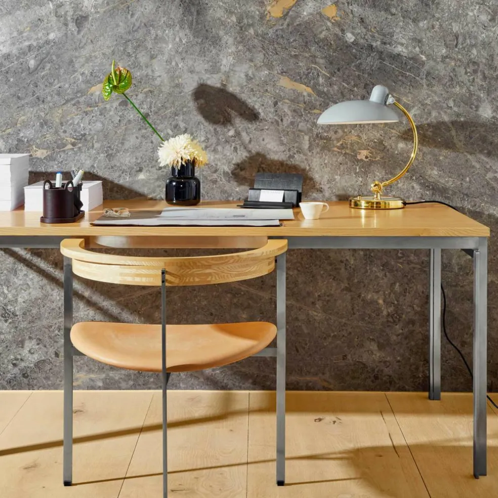 Kaiser Idell™ 6631 Luxus Tischleuchte Messing