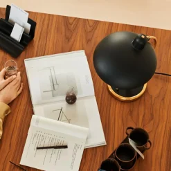 Kaiser Idell™ 6631 Luxus Tischleuchte Messing