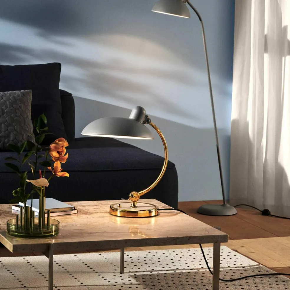 Kaiser Idell™ 6631 Luxus Tischleuchte Messing