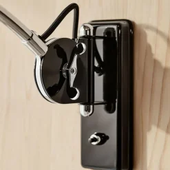 Kaiser Idell™ 6559-W Wandleuchte