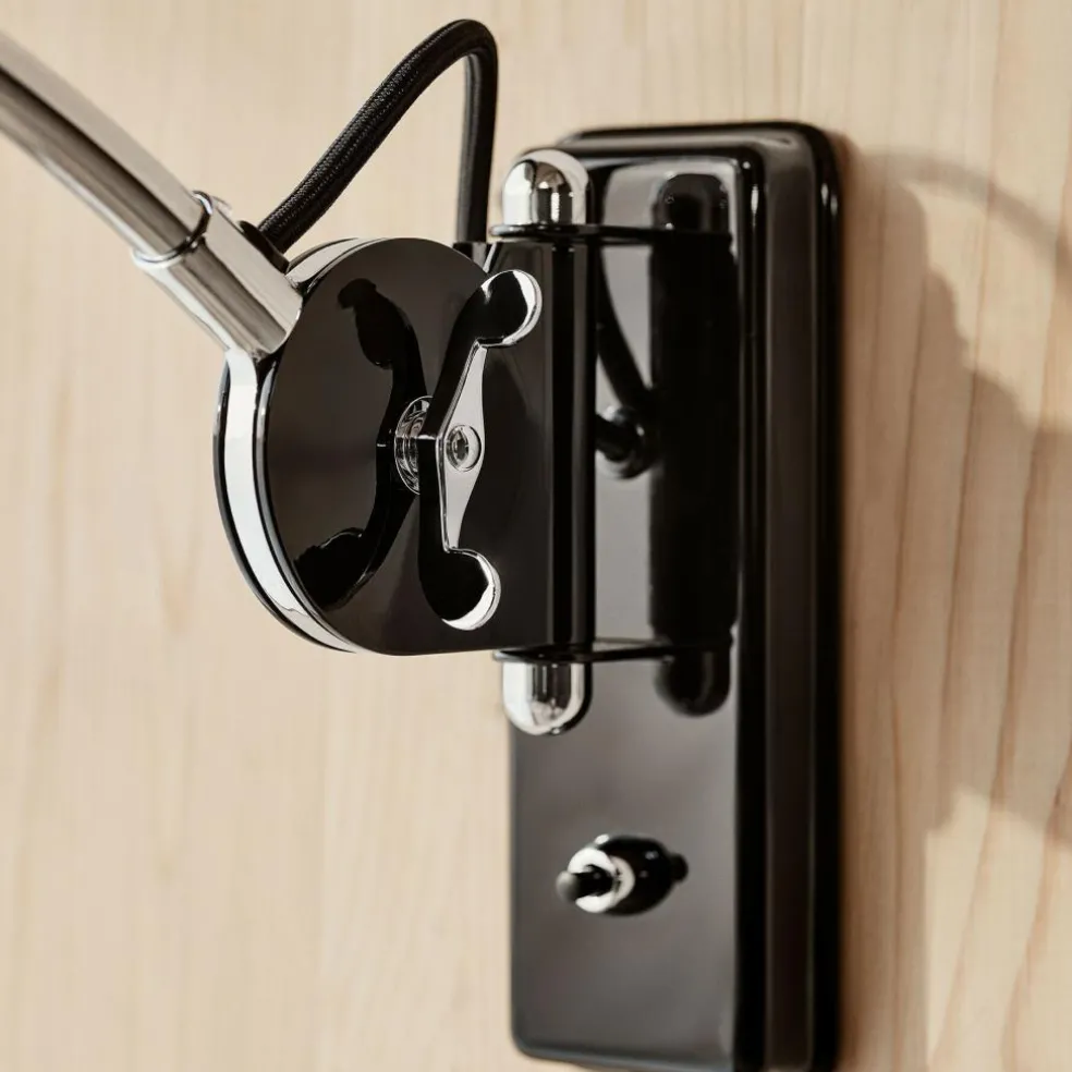 Kaiser Idell™ 6559-W Wandleuchte