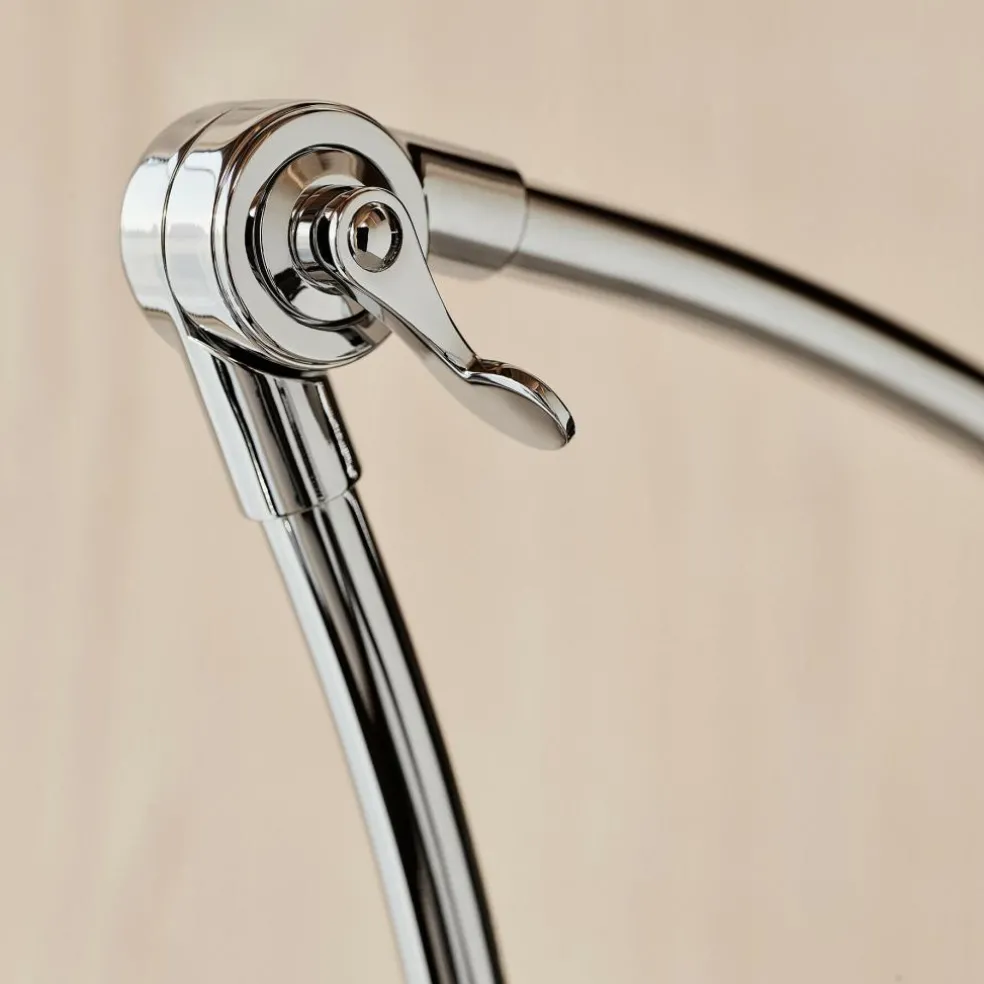 Kaiser Idell™ 6559-W Wandleuchte